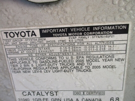 2005 TOYOTA TACOMA PRERUNNER WHITE XTRA CAB 4.0L MT 2WD Z16487